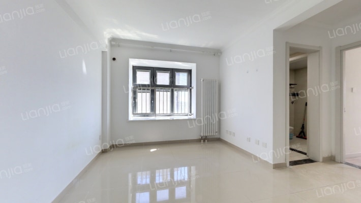 兴合家园二手房实景图