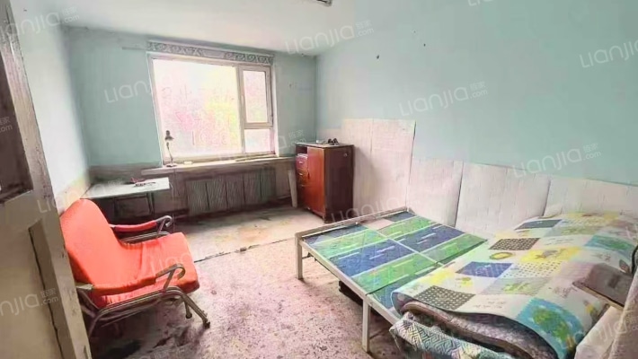 冶建小区二手房实景图