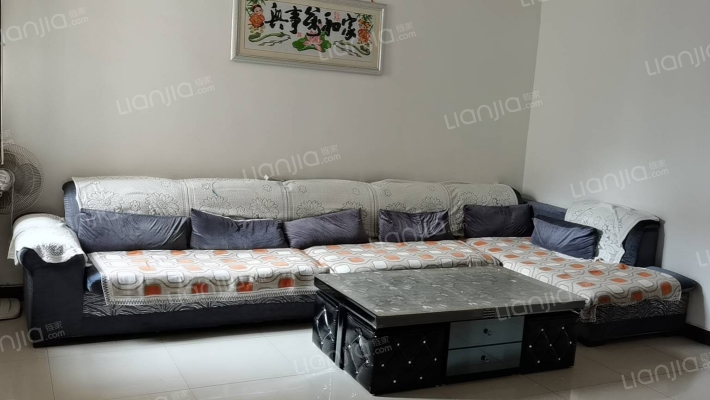 人和园二手房实景图