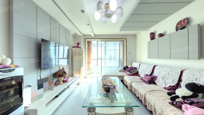 逸秀名园二手房实景图