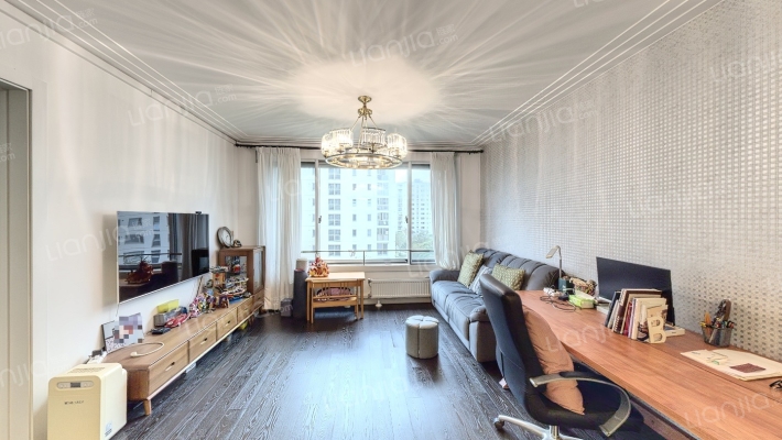 裕沁湖畔庭东区二手房实景图