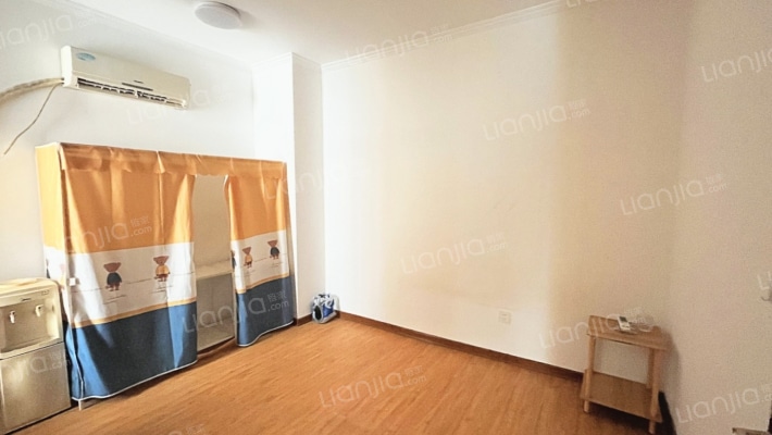 卓悦城 2室1厅 南-卧室A