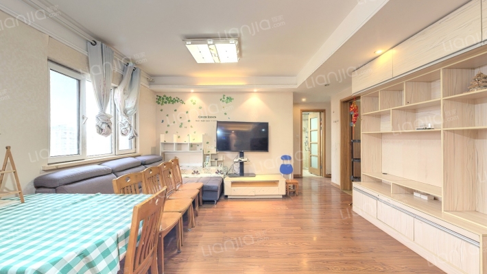 阿卡迪亚一区二手房实景图