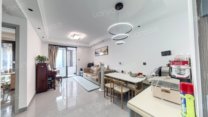 渡梦雅居二手房实景图