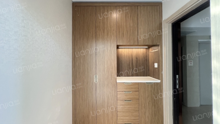 高新区中船涿州府，集中弄暖，央企大社区，全部精装修-门厅