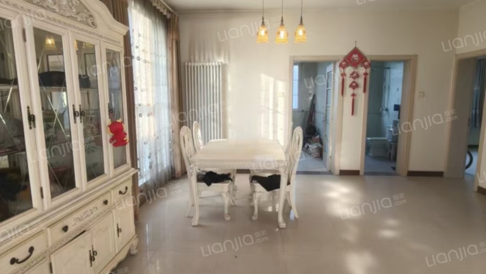 急售琉璃湖精装双拼别墅，精装修，价格美丽-餐厅