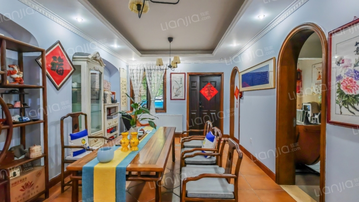 奥山别墅二手房实景图