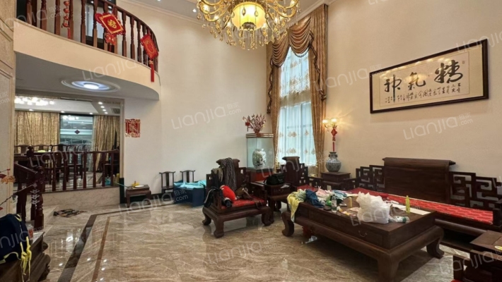 白金瀚宫一期二手房实景图