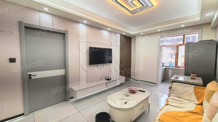 教师进修楼二手房实景图