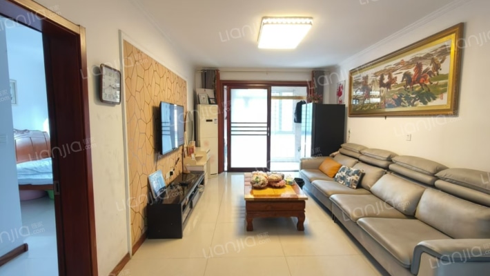 嘉瑞家园二手房实景图