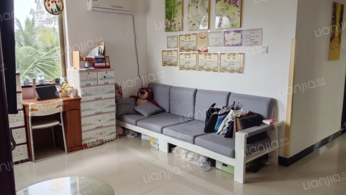 山泉海二手房实景图