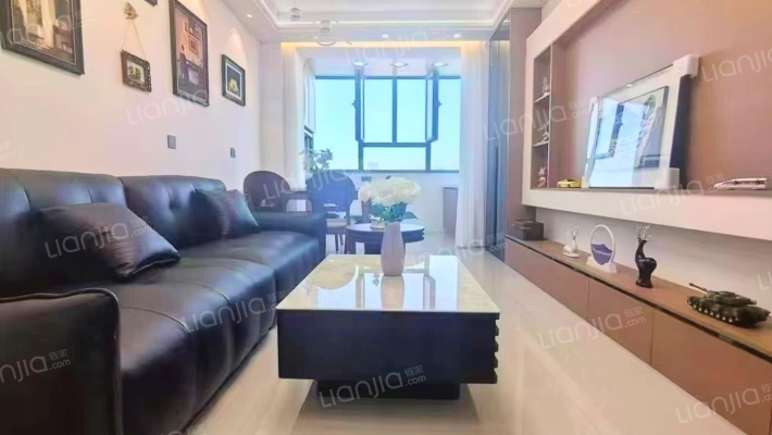 金色佳圆二手房实景图