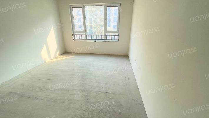 桃源新都孔雀城 3室2厅 南-卧室C