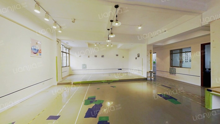 金鹗山住宅楼二手房实景图