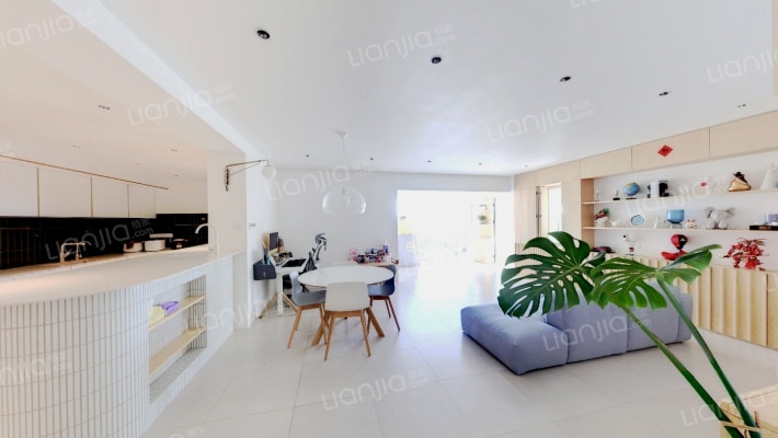 港澳中心二手房实景图