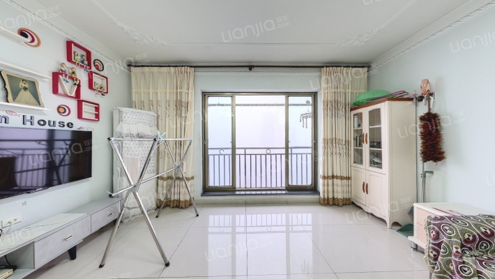 半岛深蓝二手房实景图