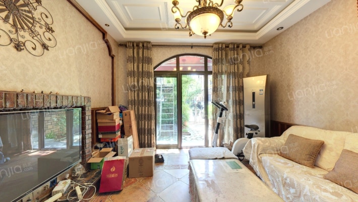 维纳阳光花园北区二手房实景图