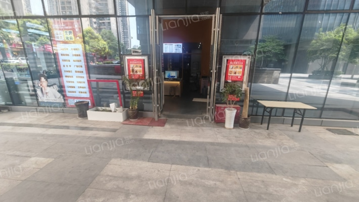 中天会展城B区金融商务区（北区）北四塔二手房实景图