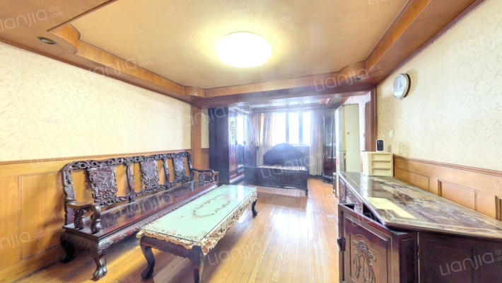 机施公寓二手房实景图