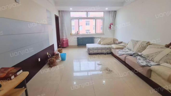 百合花园二手房实景图