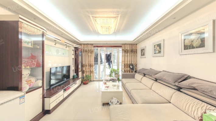 名都华庭二手房实景图