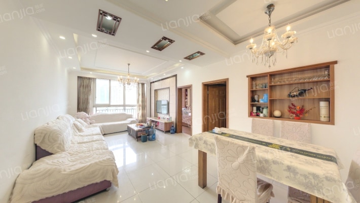 日月潭大厦二手房实景图