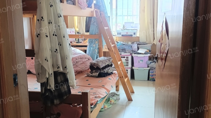 七十年大产权   南北通透户型  公摊小-卧室