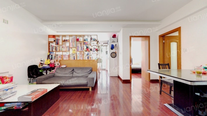 自由水岸花园二手房实景图