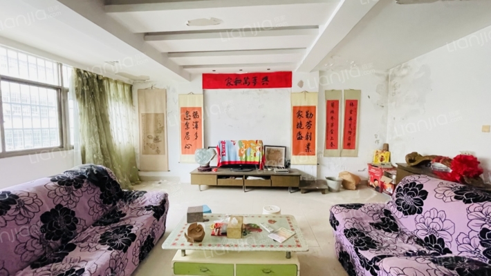 三泰小区二手房实景图