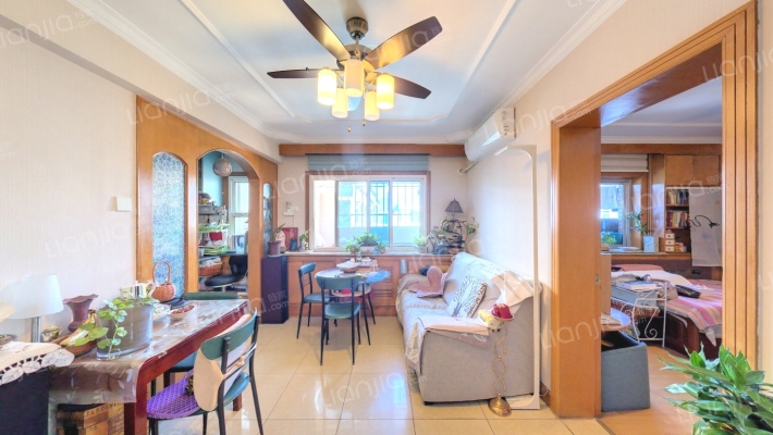 大羊坊路79号二手房实景图