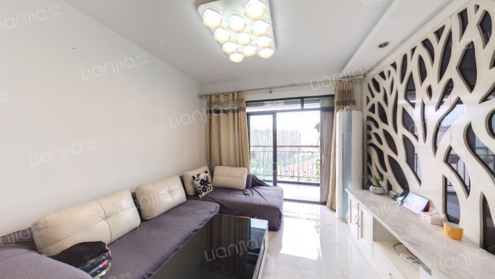 中房•碧翠园二手房实景图