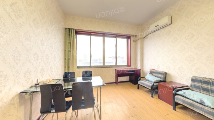 美琪国际二手房实景图