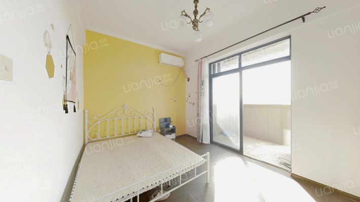 洛隆路373号二手房实景图