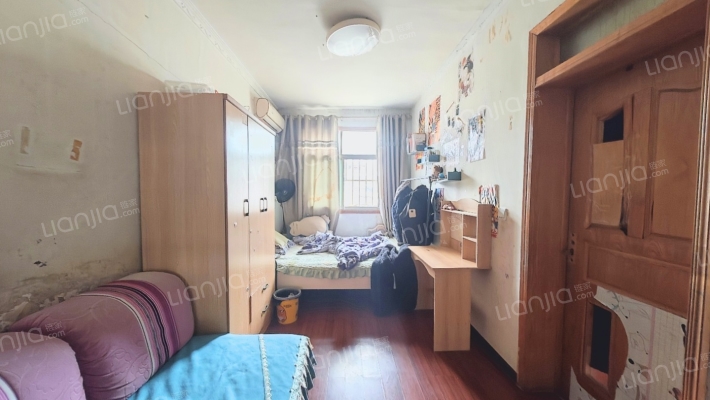 大庆路综合楼二手房实景图