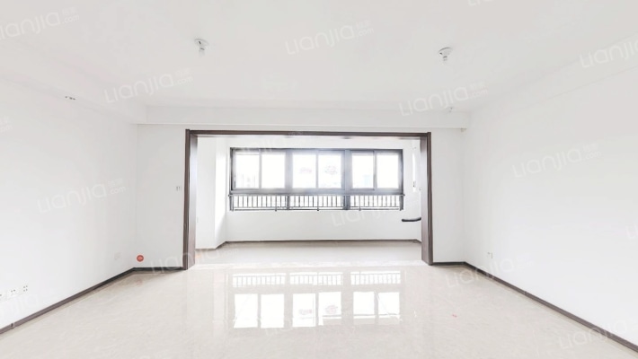 华润置地悦玺台二手房实景图