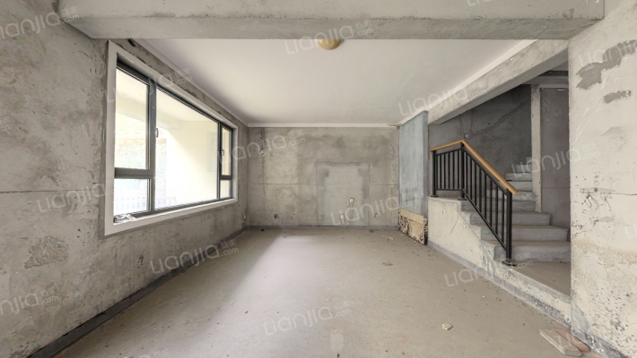 怡东雅苑二手房实景图