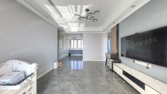 龙城汇萃园二手房实景图