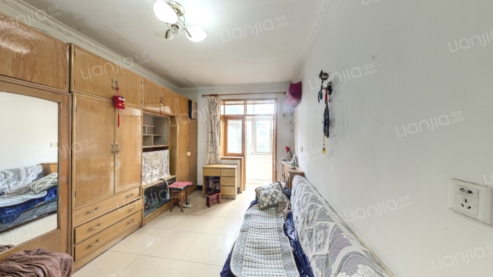 劲松路二手房实景图