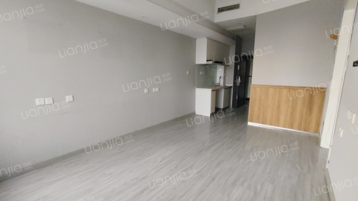 皖新魔方公寓二手房实景图