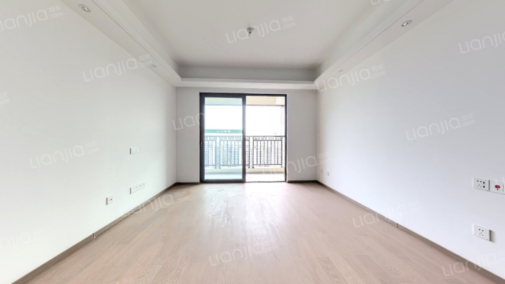 建发天镜湾二手房实景图