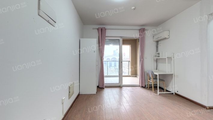 顶琇国际公馆二手房实景图