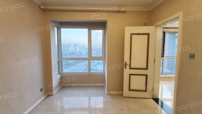 急售三利1期大两居，满五，价格美丽。-卧室A