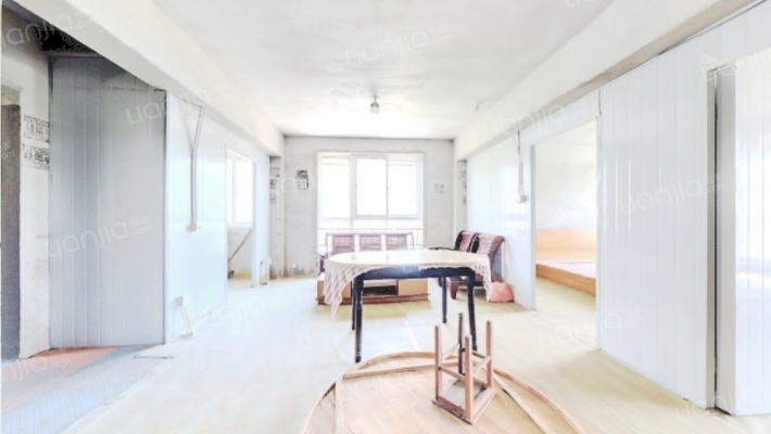 东河嘉园一期二手房实景图