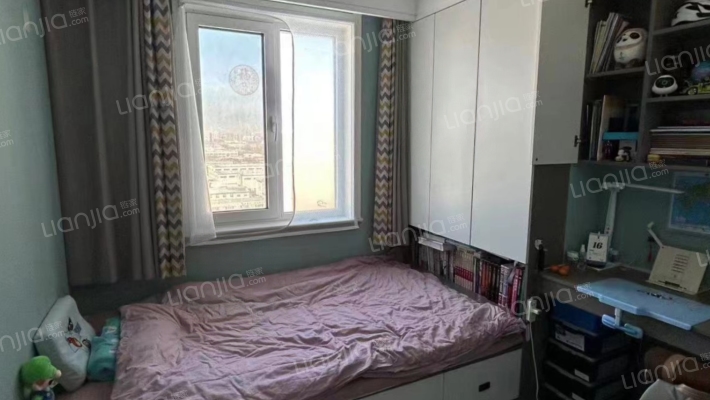 凯兴花园  三居室 自住装修 满二-卧室B