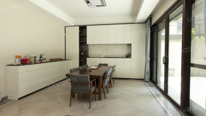 仁恒凤凰山居二手房实景图