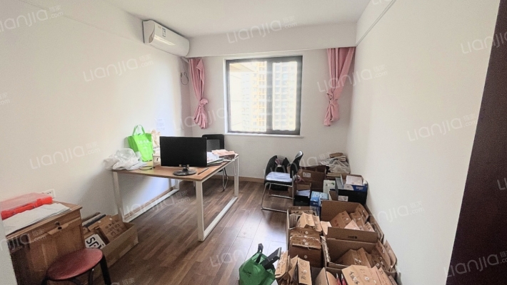 天伦湾高档社区 南北通透人车分流 宽楼间距 采光好-卧室C