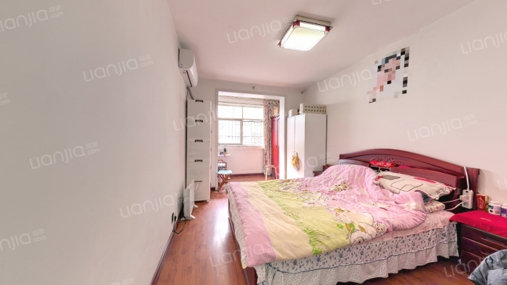 民健小区二手房实景图