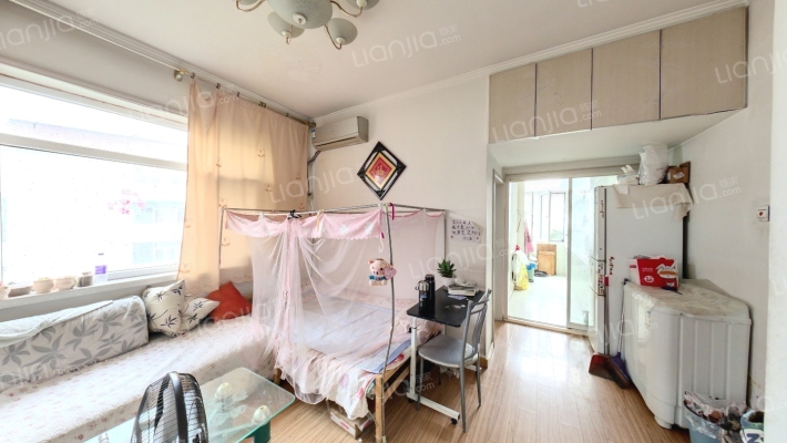 乡镇局宿舍二手房实景图