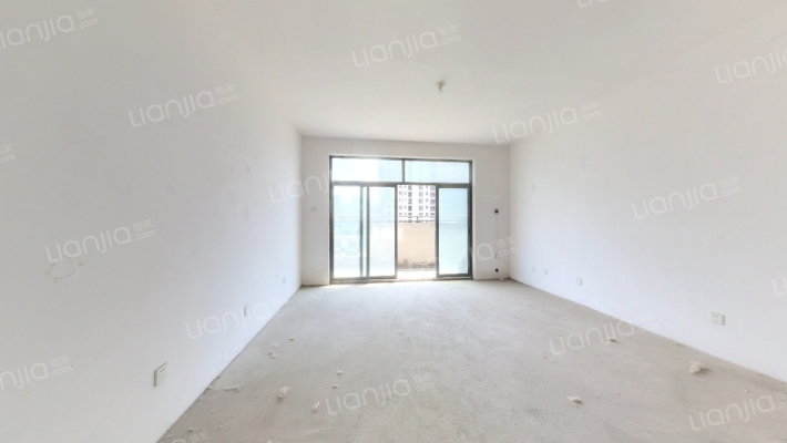 瑞贝卡潩水庄园北区二手房实景图