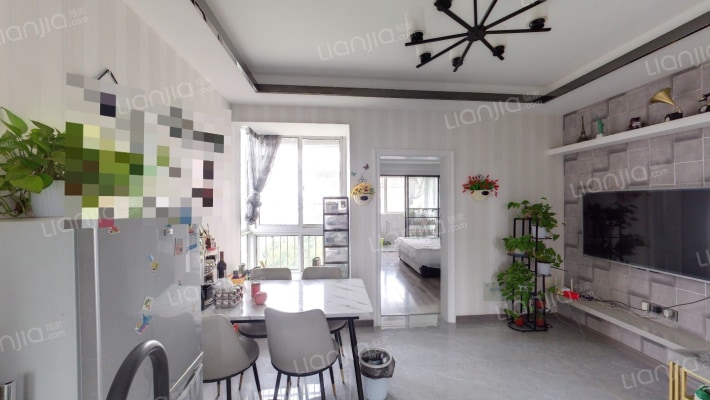 新三园花苑二手房实景图